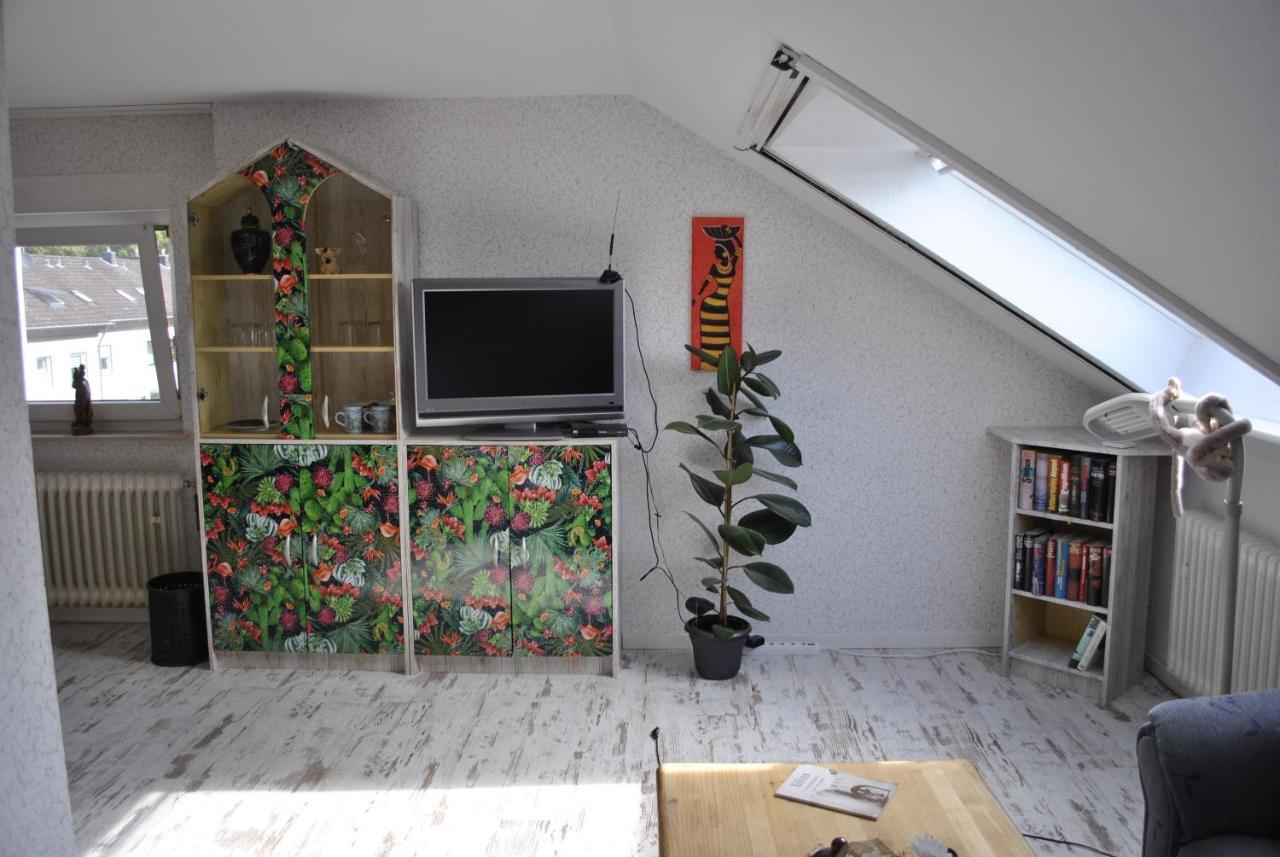 Gemuetliche Zimmer Im Einfamilienhaus Köln Eksteriør billede